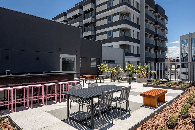 Estúdios ao lado do Shopping Ibirapuera, metrô e aeroporto
