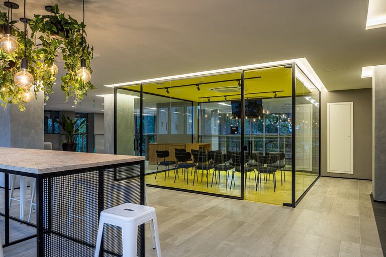 Studio – 2min do Metrô Paraíso / Rooftop e Piscina