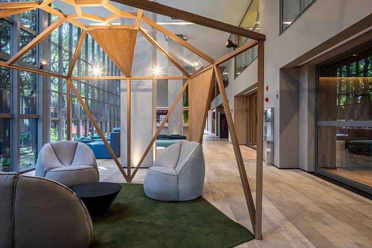 Studio com Ar – 2min do Metrô Paraíso / Rooftop e Piscina