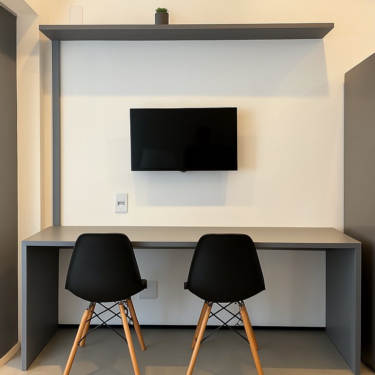 Studio – 2min do Metrô Paraíso / Rooftop e Piscina