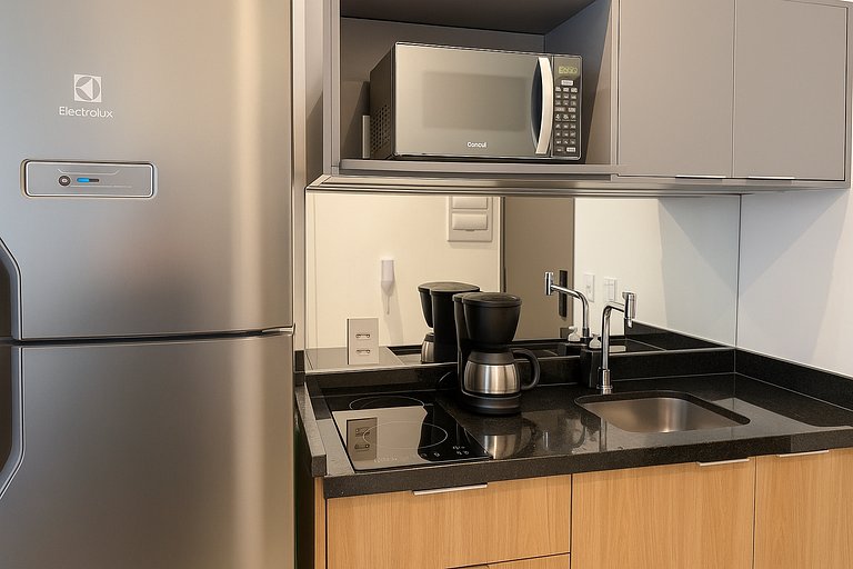 Studio – 2min do Metrô Paraíso / Rooftop e Piscina